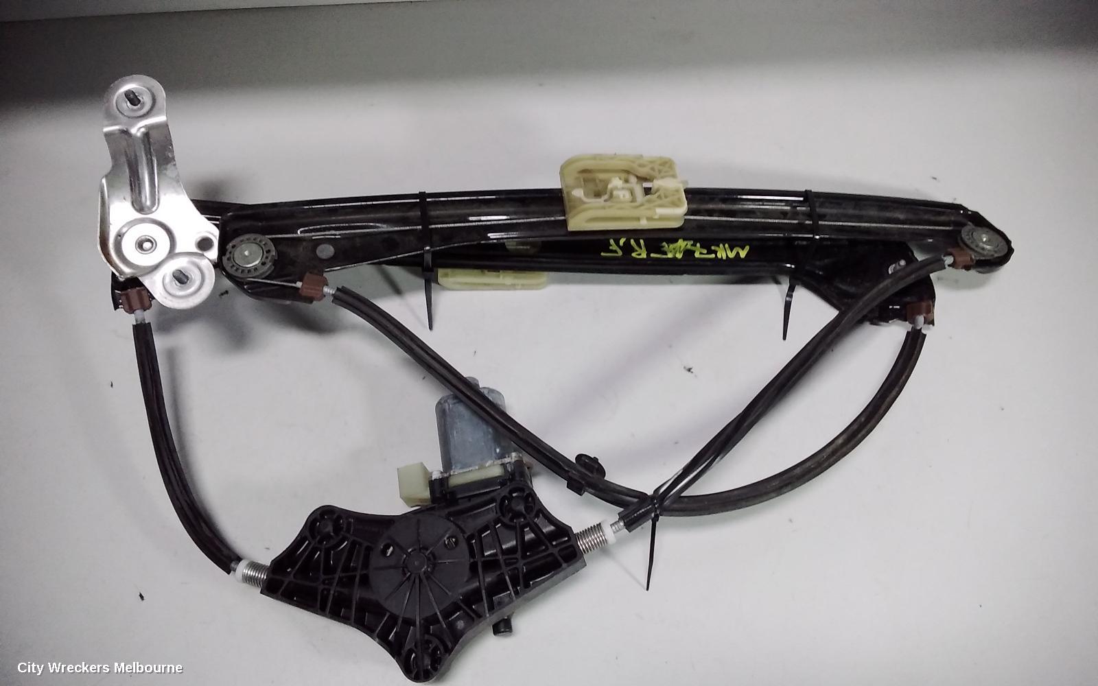 VOLKSWAGEN GOLF RIGHT FRONT WINDOW REG/MOTOR, GEN 7, 5DR HATCH/WAGON, 03/2013 - 08/2020 - Image 2