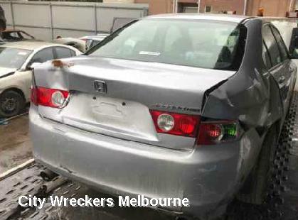 HONDA ACCORD LEFT FRONT DOOR, 7TH GEN, CL/EURO (VIN JHMCL), 06/2003 - 03/2008 - Image 3