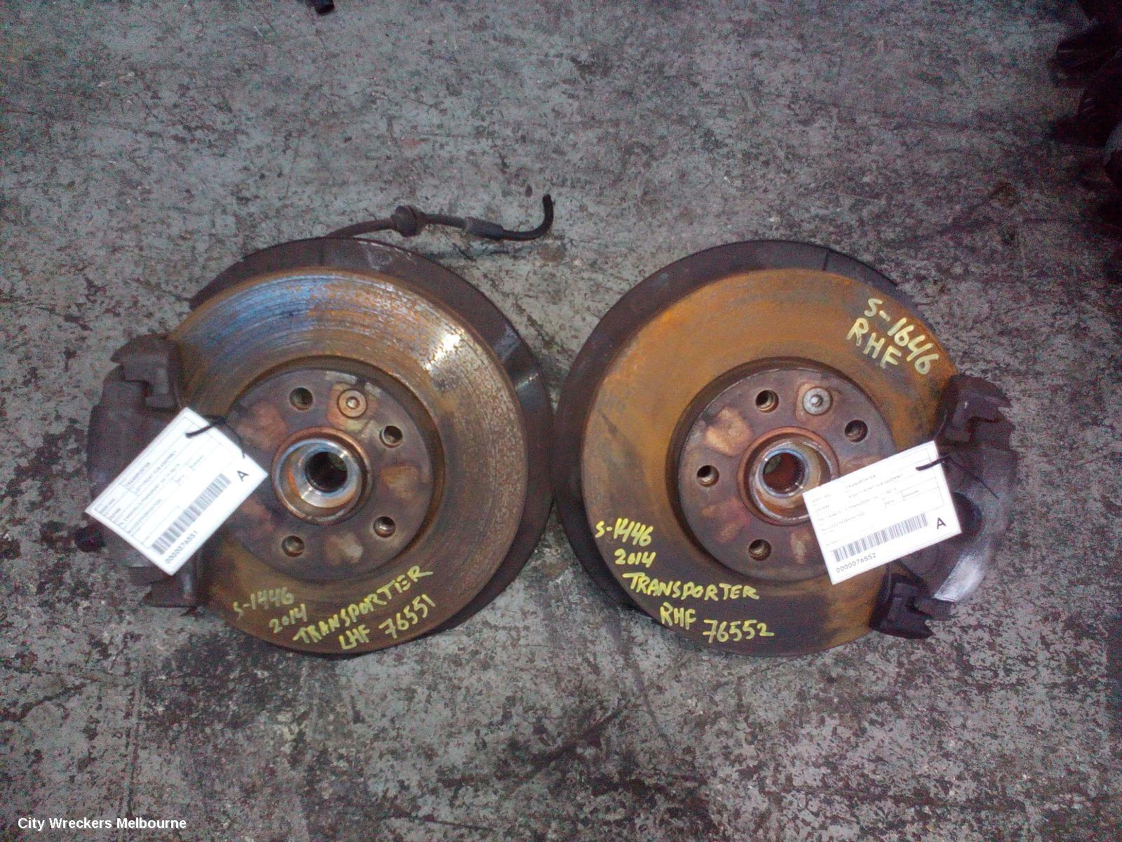 VOLKSWAGEN TRANSPORTER LEFT FRONT HUB ASSEMBLY, T5, CARAVELLE/TRANSPORT, 03/2010 - 06/2015 - Image 2
