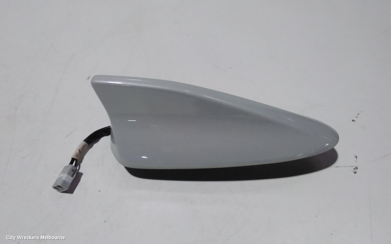 MAZDA CX3 ANTENNA, DK, 03/2015 ONWARDS - Image 2