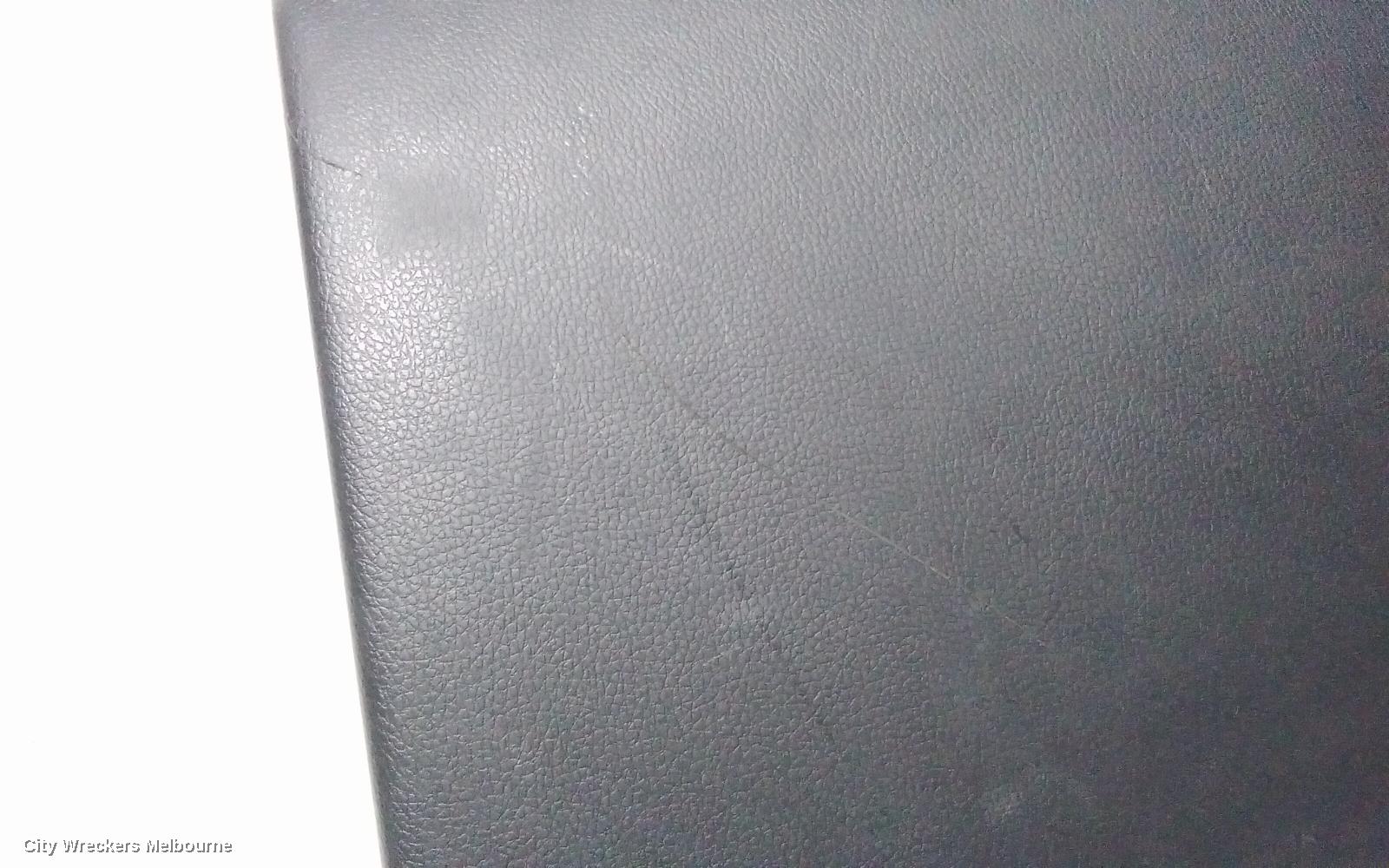 MITSUBISHI TRITON GLOVE BOX, MQ-MR, 03/2015 - 10/2023 - Image 3