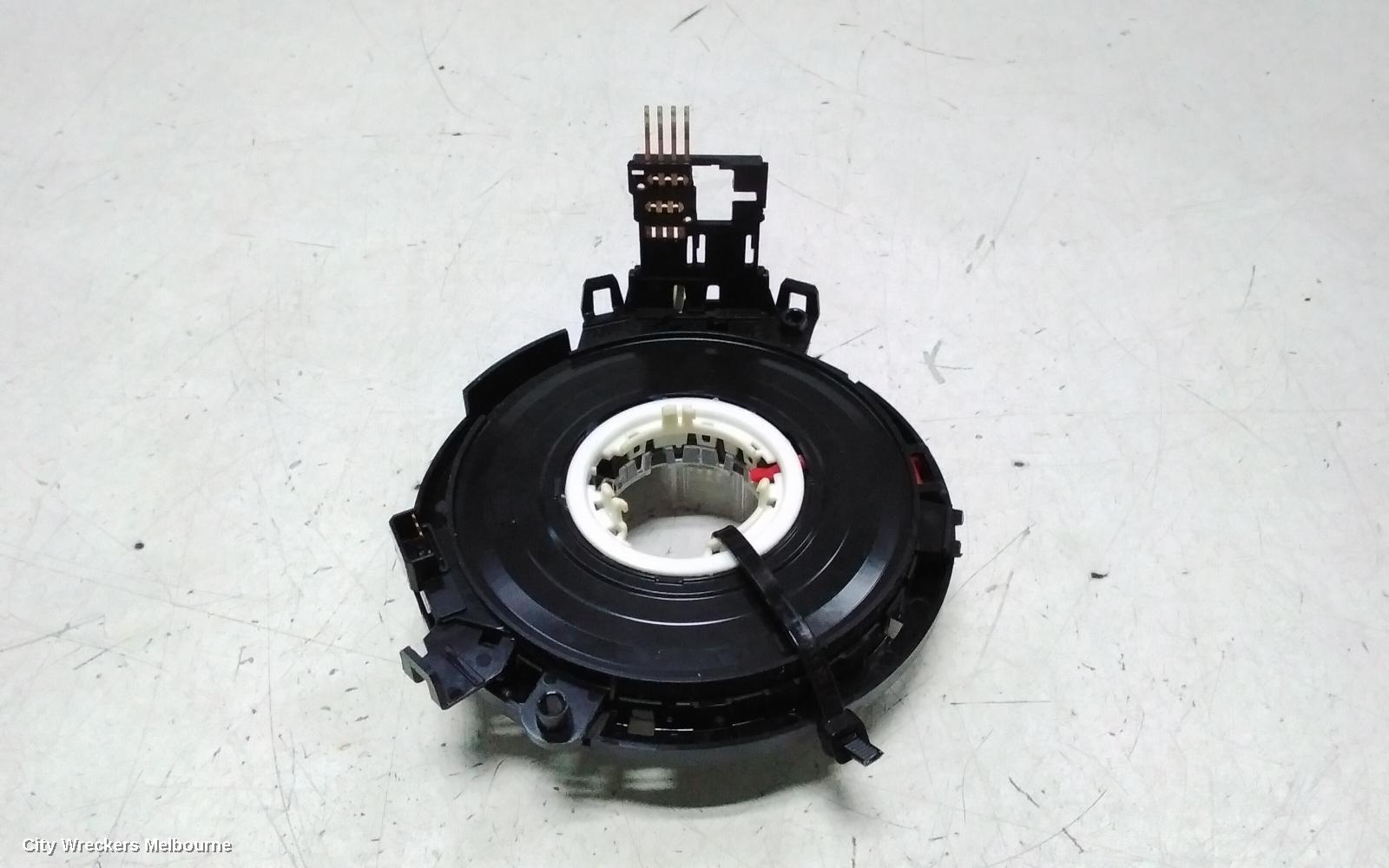 MERCEDES CLA CLASS AIRBAG MODULE/SENSOR, CLOCKSPRING***USE COMBINATION SWITCH PART TYPE*** - Image 3