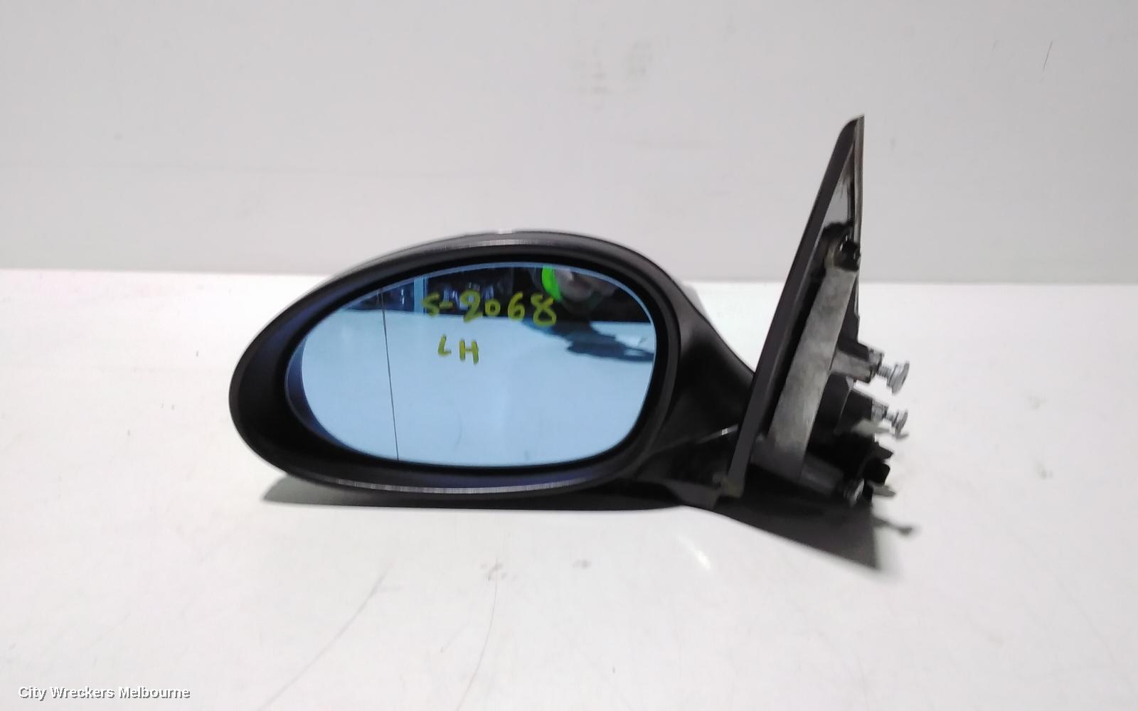 BMW 1 SERIES LEFT DOOR MIRROR, E87, HATCH, M SPORT, NON SEAT ADJ. & NON MEMORY TYPE (5 PIN), 10/2004 - 07/2008 - Image 2