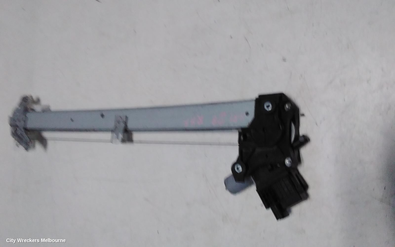 SUBARU FORESTER RIGHT FRONT WINDOW REG/MOTOR, SK, 08/2018 - 11/2024 - Image 2