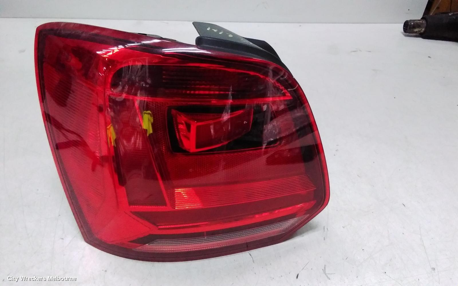 VOLKSWAGEN POLO LEFT TAILLIGHT, 6R, COMFORTLINE/TRENDLINE, RED INSERT TYPE, 05/2014 - 09/2017 - Image 1