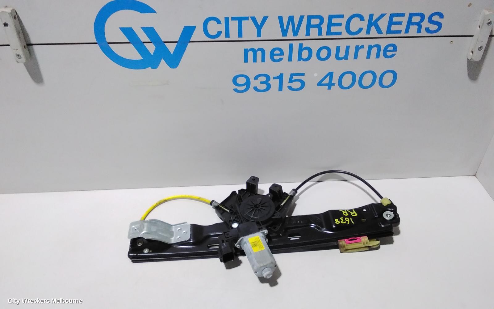 LAND ROVER RANGEROVER EVOQUE RIGHT REAR WND REG/MOTOR, DOOR REG ASSY (REG AND MOTOR), 5DR, L538, 11/2011 - 01/2019 - Image 1