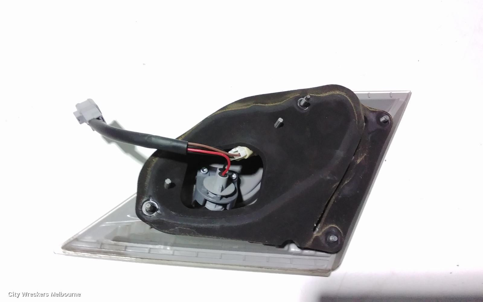 TOYOTA AURION REAR GARNISH, BOOTLID LAMP (LH SIDE), SPORTIVO/TOURING/WHITE, GSV40R, 09/2009 - 03/2012 - Image 3