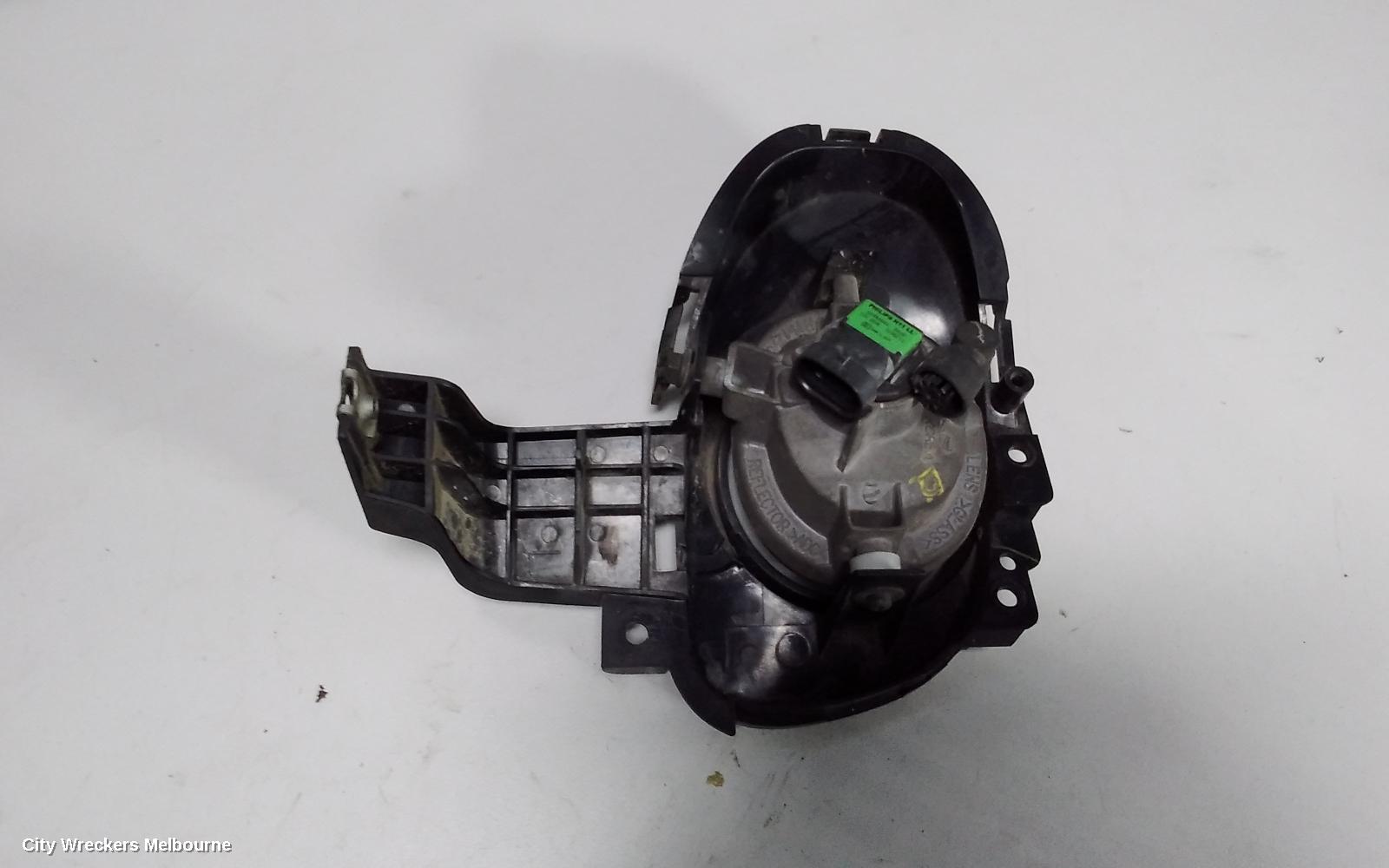 MAZDA 3 LEFT INDICATOR/FOG/SIDE, BUMPER FOGLAMP, BK, ROUND TYPE, LENS# 114-61009, 01/2004 - 04/2009 - Image 3