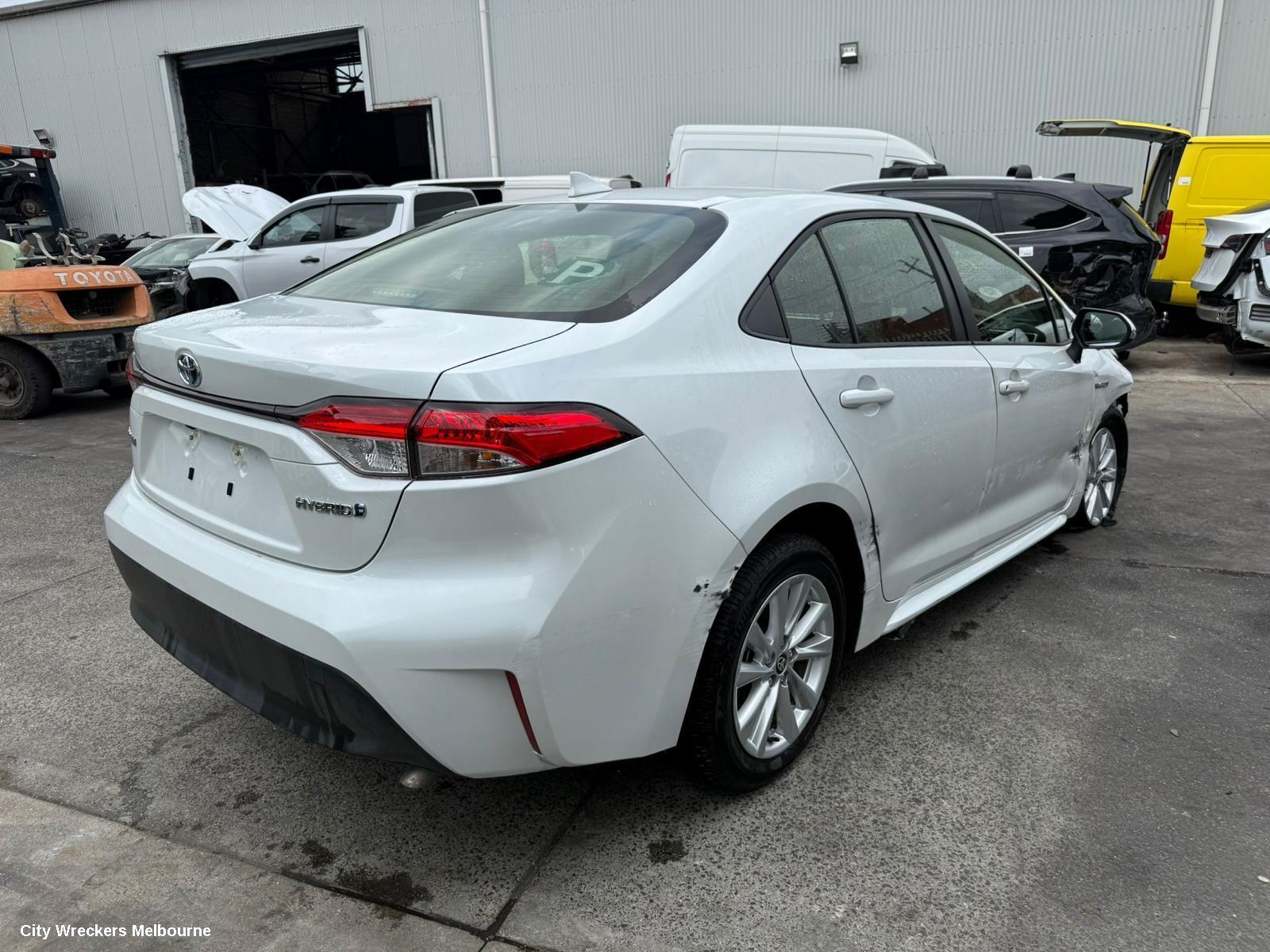 TOYOTA COROLLA PWR DR WIND SWITCH, E210, RH FRONT (MASTER SWITCH), W/ MANUAL FOLDING MIRROR TYPE, 07/2018 ONWARDS - Image 1