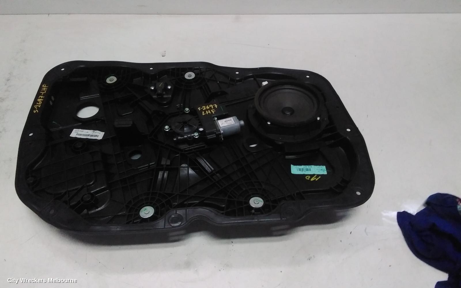 HYUNDAI GENESIS LEFT FRONT WINDOW REG/MOTOR, DH, DOOR REG ASSY (REG AND MOTOR), 11/2014 - 01/2018 - Image 2
