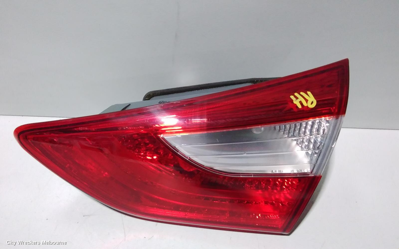 HYUNDAI I30 REAR GARNISH, TAILGATE LAMP (RH SIDE), GD, 3DR/5DR HATCH, 03/2012 - 02/2017 - Image 2