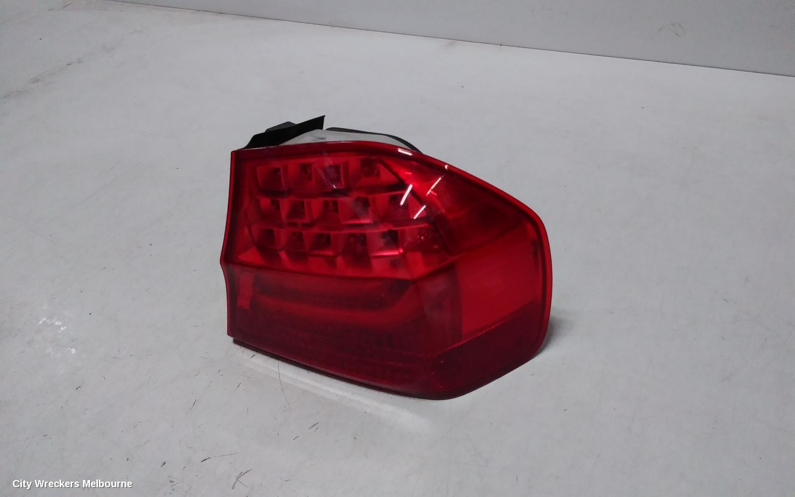 BMW 3 SERIES RIGHT TAILLIGHT, E90, SEDAN, NON LED TYPE, 03/2005 - 10/2008 - Image 2