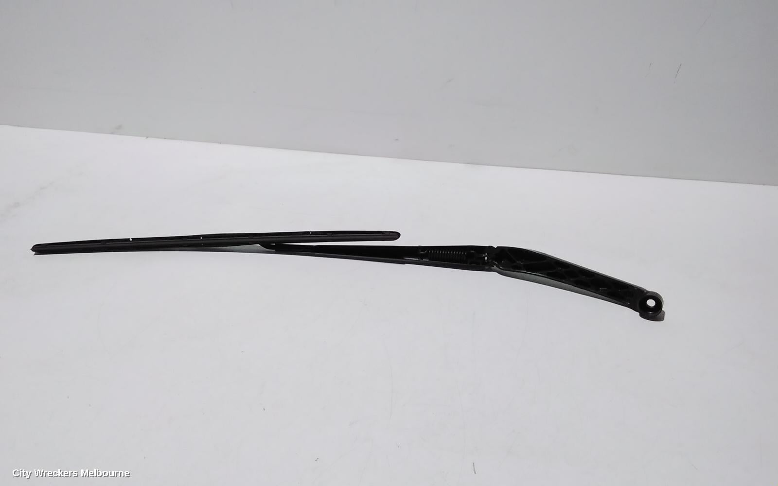 TOYOTA HIACE WIPER ARM, FRONT (RH SIDE), 300 SERIES, 04/2019 ONWARDS - Image 2