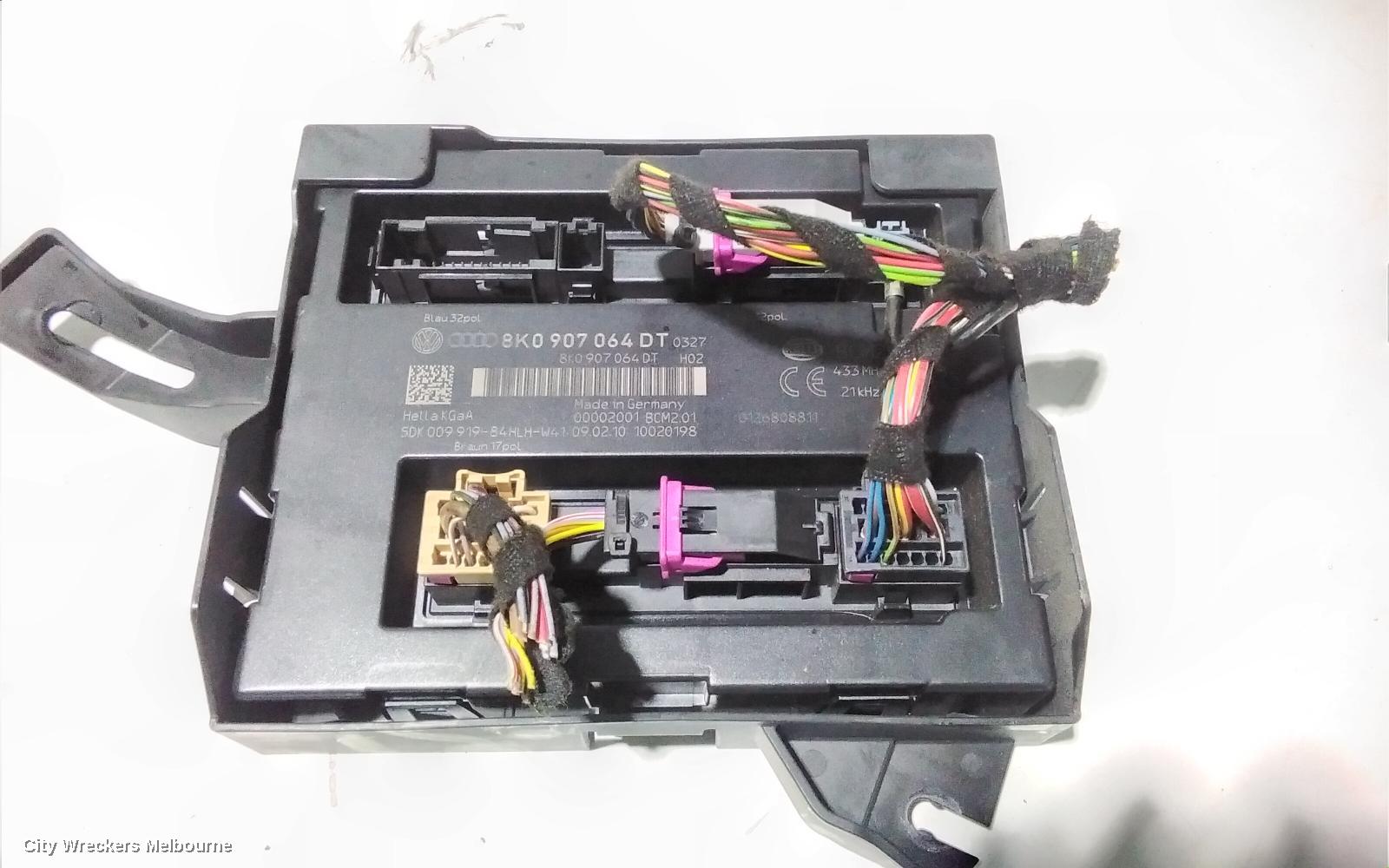 AUDI Q5 ECU, ENGINE ECU, 2.0, PETROL, CDNC CODE, ECU ONLY, 8R, 03/2009 - 10/2012 - Image 2