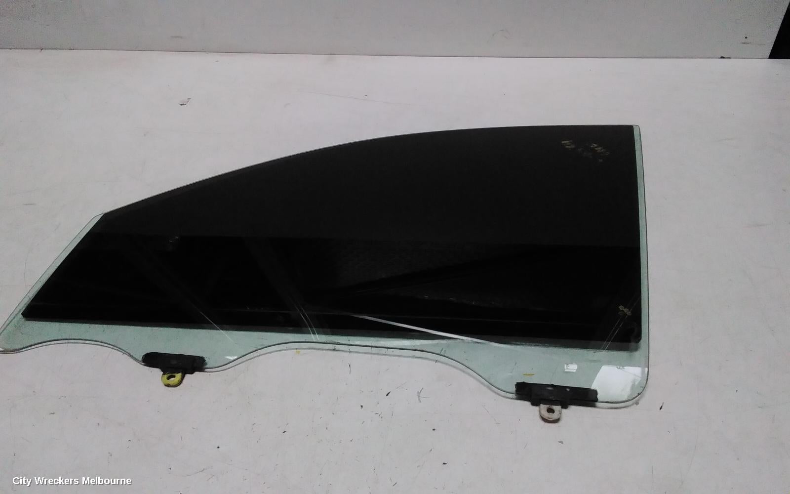 MITSUBISHI TRITON LEFT FRONT DOOR WINDOW, ML, 07/2006 - 08/2009 - Image 3