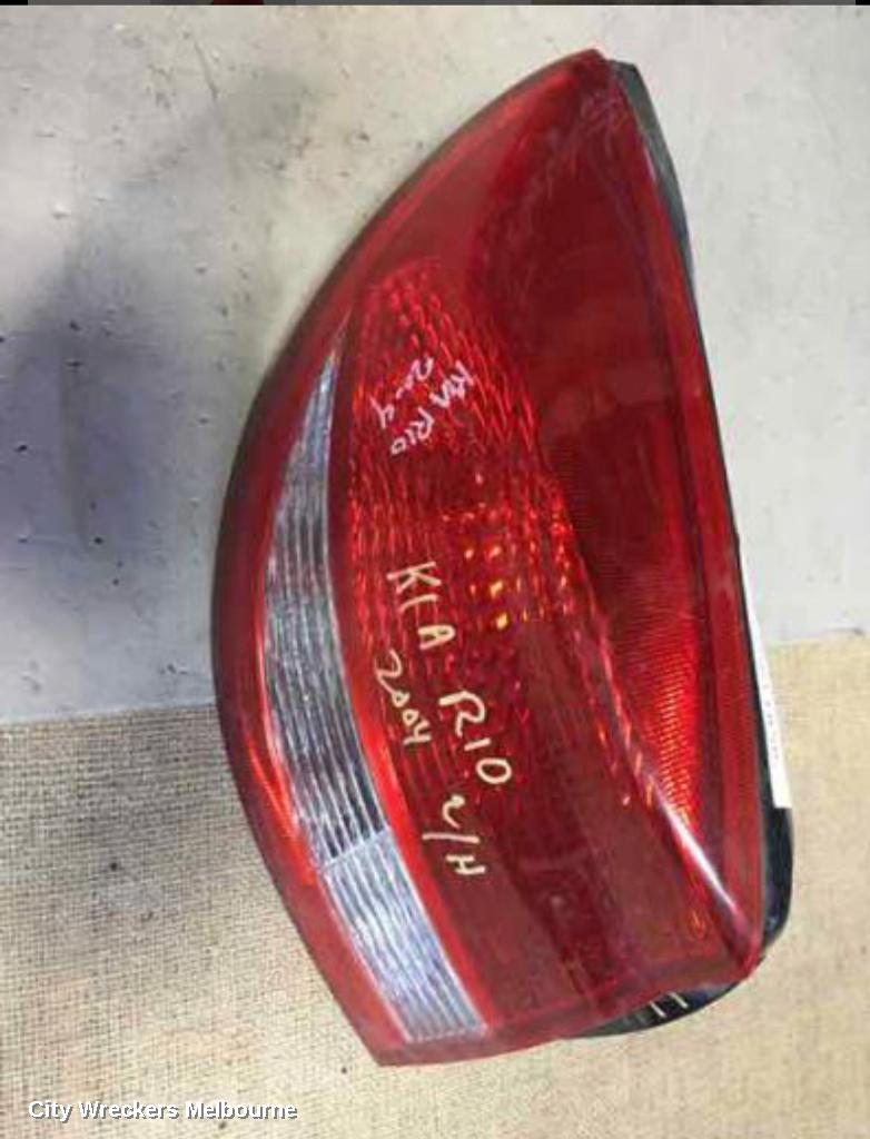 KIA RIO LEFT TAILLIGHT, DC, SEDAN, 09/2002 - 07/2005 - Image 1