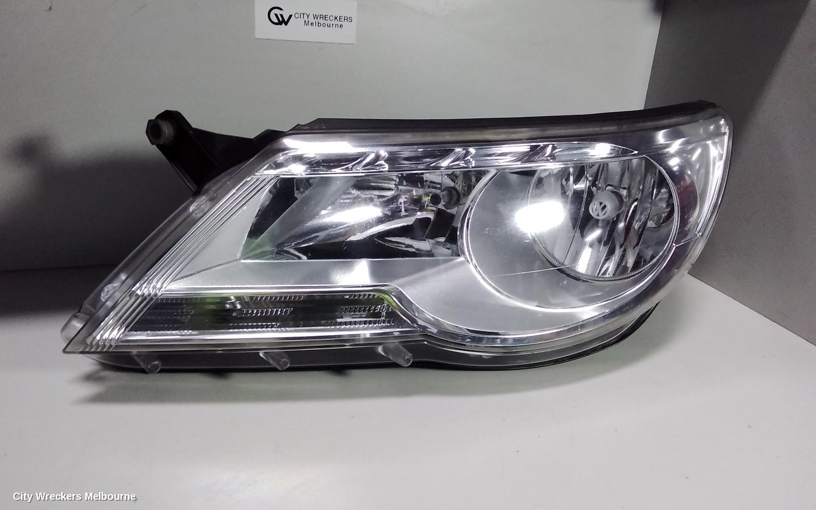 VOLKSWAGEN TIGUAN LEFT HEADLAMP, 5N, HALOGEN TYPE, 05/2008 - 06/2011 - Image 2