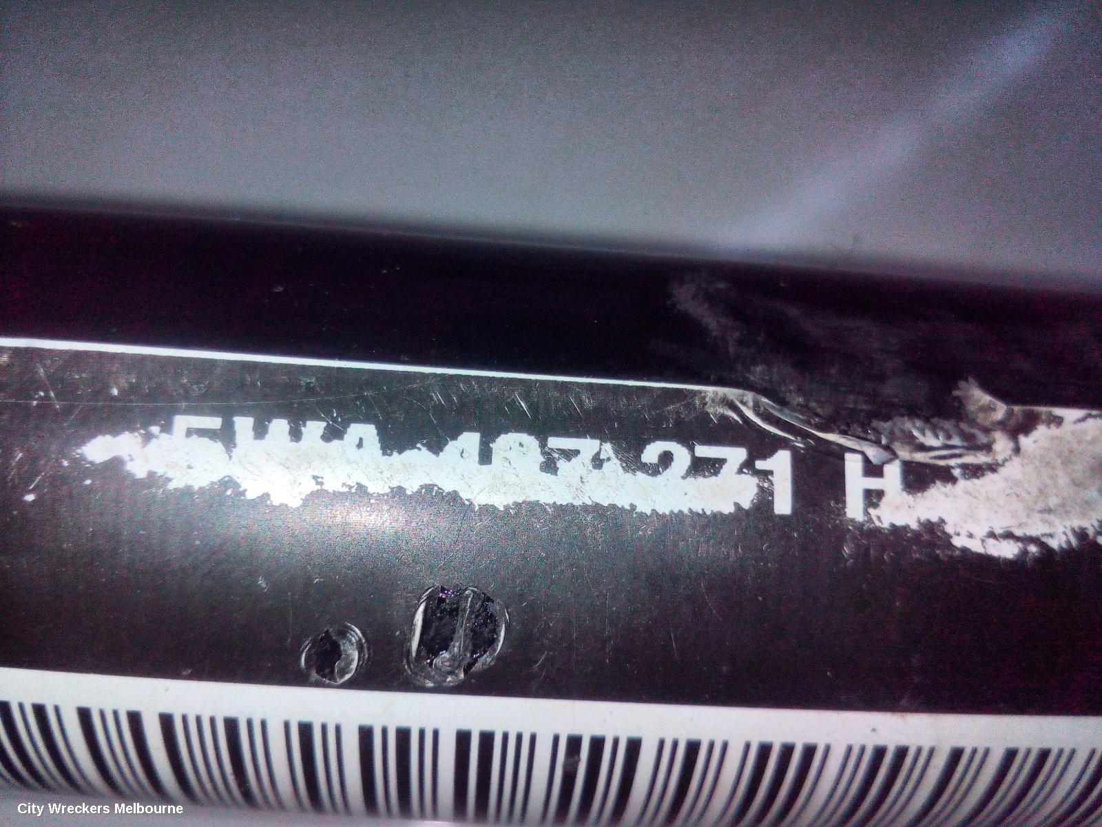 VOLKSWAGEN GOLF LEFT DRIVESHAFT, FRONT, AUTO T/M, 1.4, PETROL, DJKA CODE, GEN 8, 09/2020 ONWARDS - Image 3