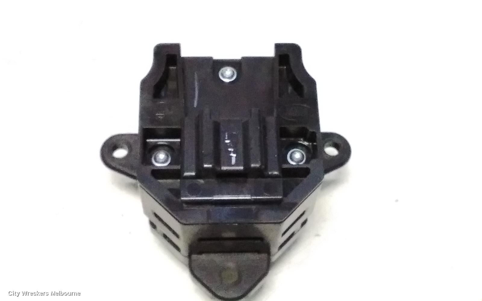 LAND ROVER RANGEROVER EVOQUE COMBINATION SWITCH, ELECT PARK SWITCH, L538, 11/2011 - 01/2019 - Image 3