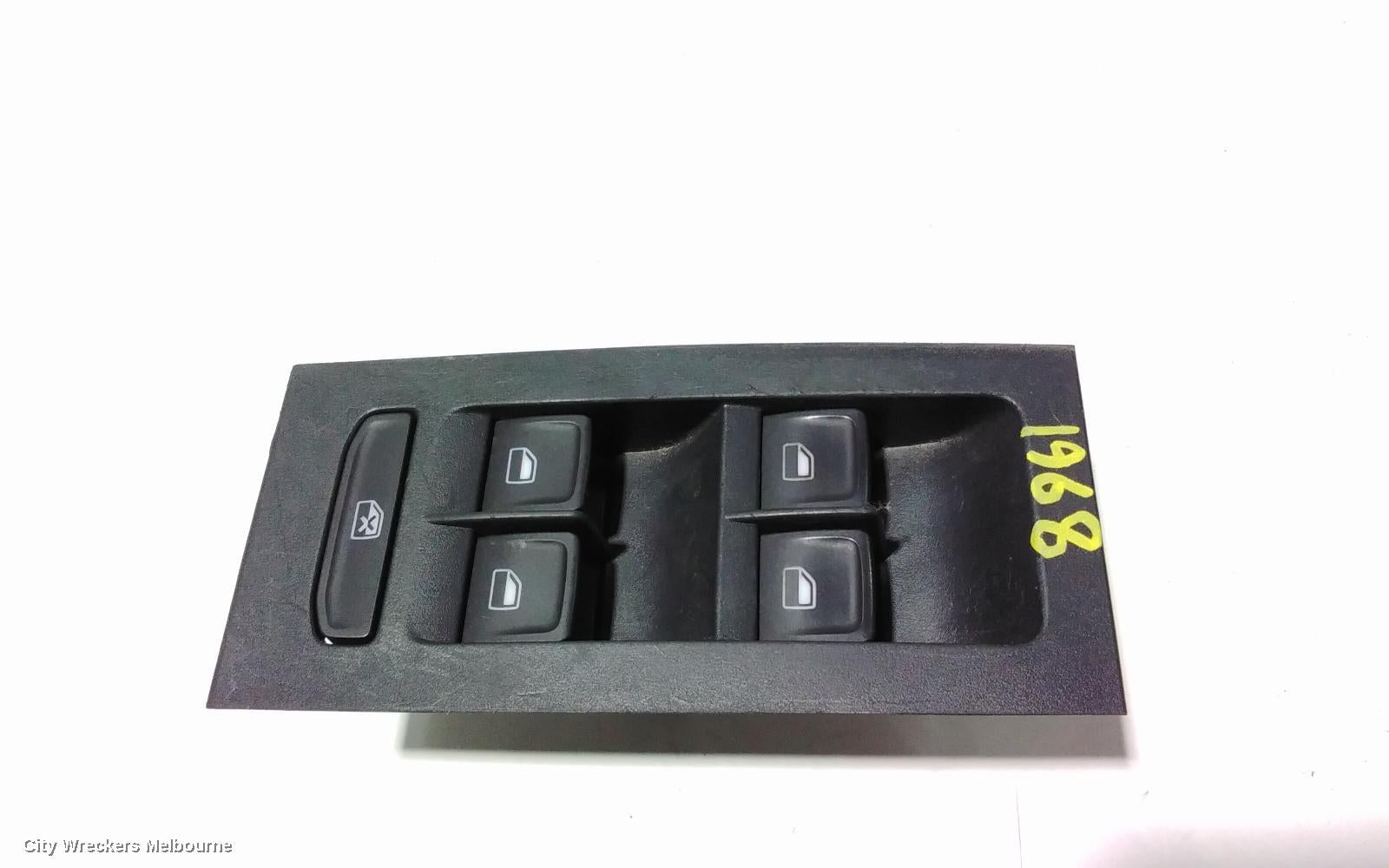 SKODA OCTAVIA PWR DR WIND SWITCH, RH FRONT (MASTER SWITCH), NE, LIFTBACK SEDAN/WAGON, 11/2013 - 02/2017 - Image 2