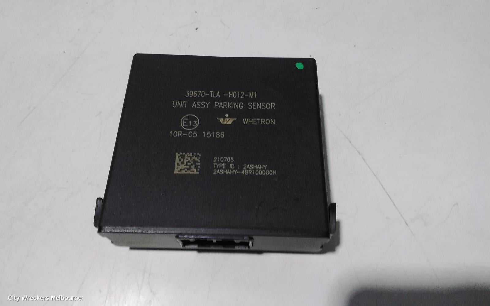 HONDA CRV, RW, 05/2017 - 08/2023, UNIT ASSY PARKING SENSOR 39670 - TLA - H012 - M1: 91052 - Image 1