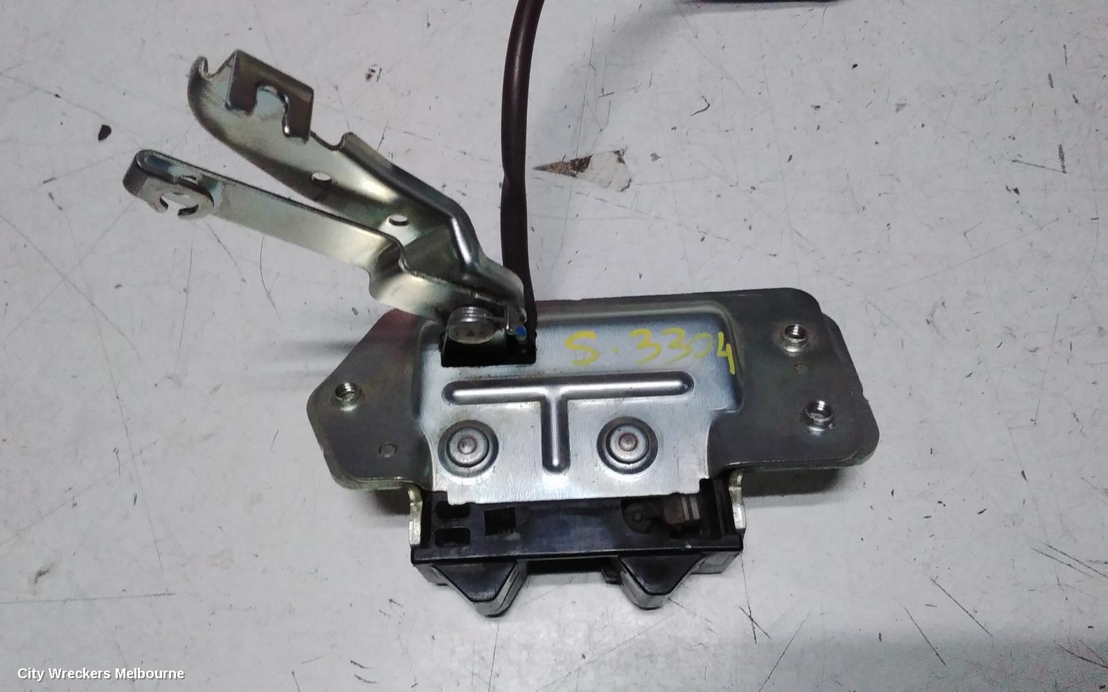 TOYOTA HIACE DOOR/BOOT/GATE LOCK, 300 SERIES, TAILGATE LOCK, 02/2019 ONWARDS - Image 3