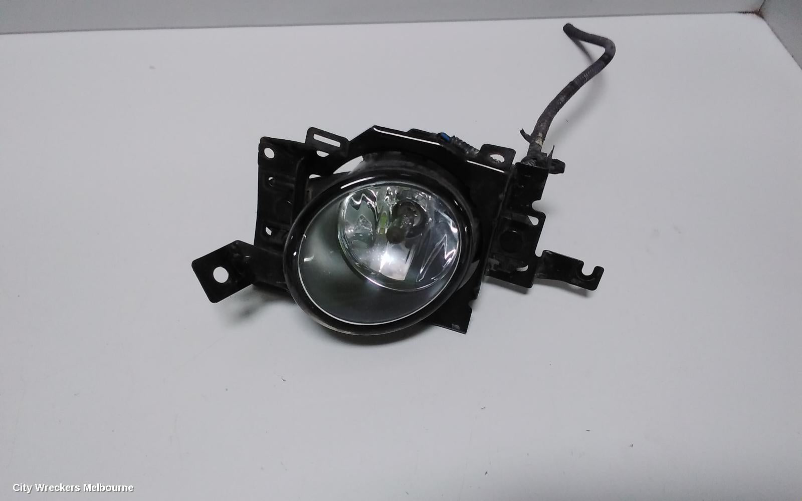 NISSAN MAXIMA RIGHT INDICATOR/FOG/SIDE, BUMPER FOGLAMP, J32, 06/2009 - 05/2010 - Image 1