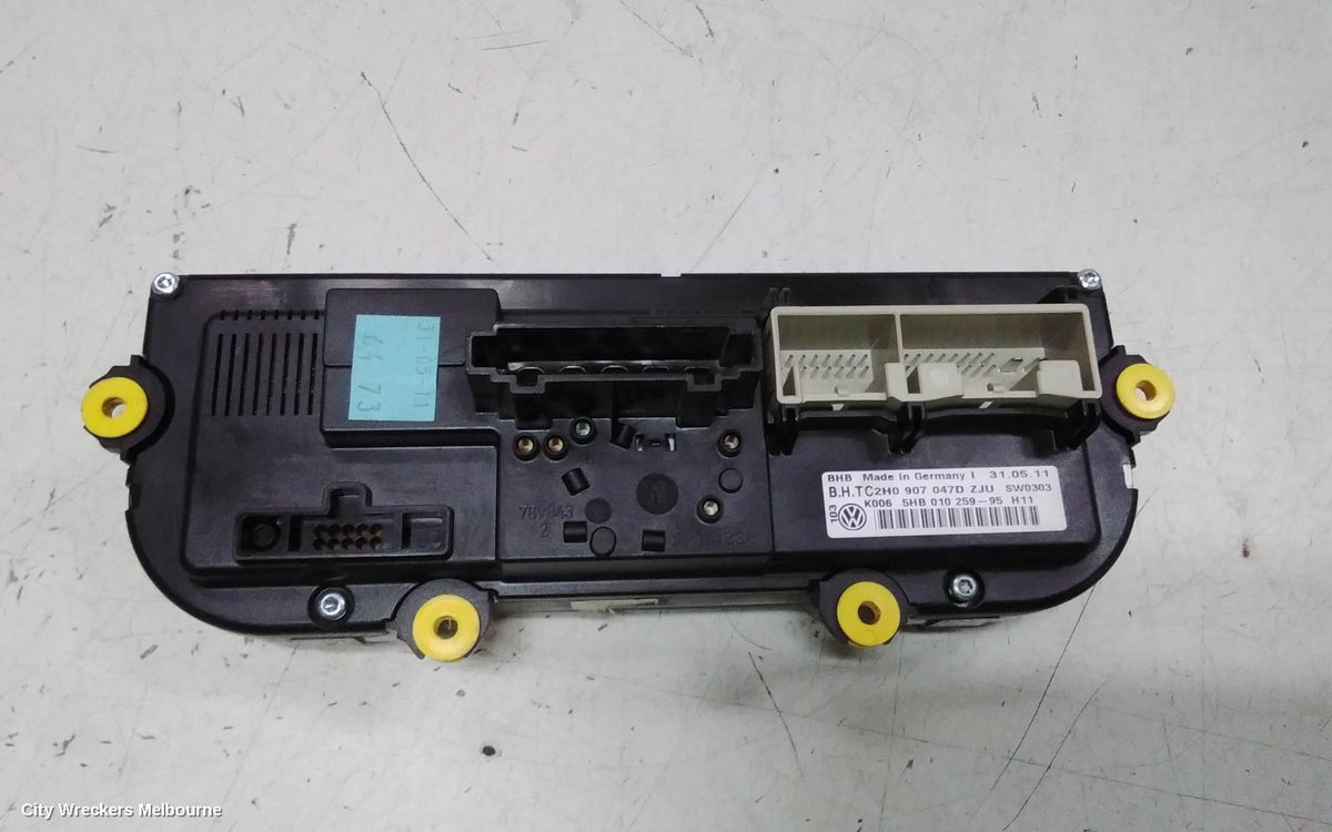 VOLKSWAGEN AMAROK HEATER/AC CONTROLS, NON CLIMATE CONTROL TYPE, 2H, 10/2010 - 09/2022 - Image 3