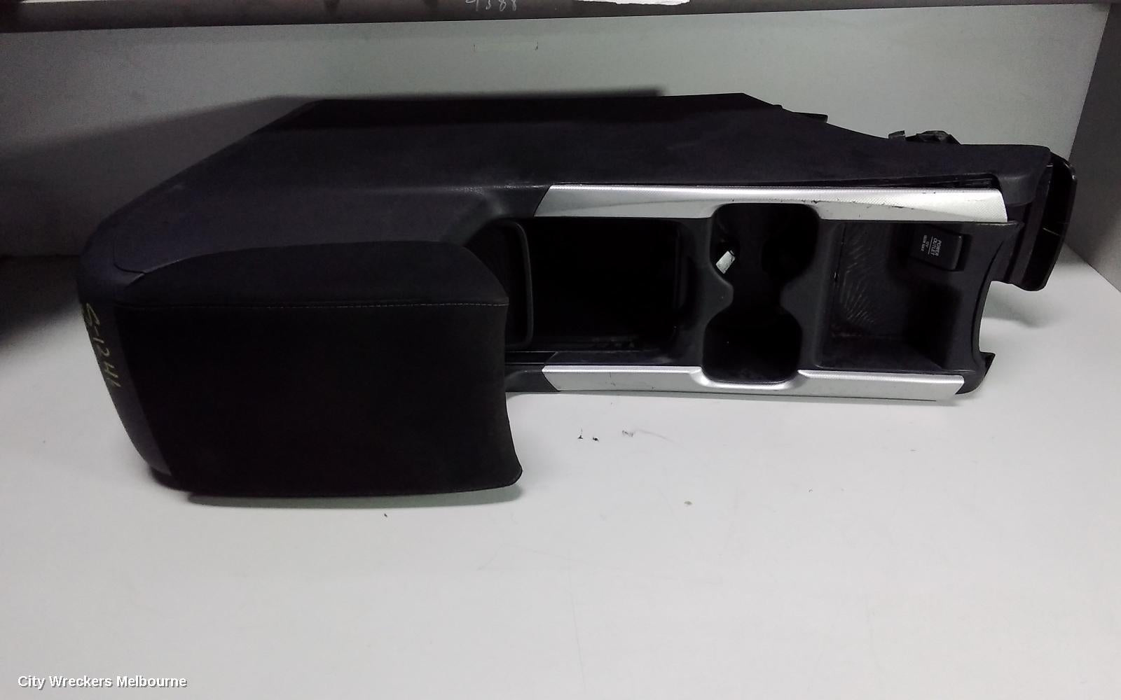 HONDA CRV CONSOLE, RW, 05/2017 - 08/2023 - Image 3