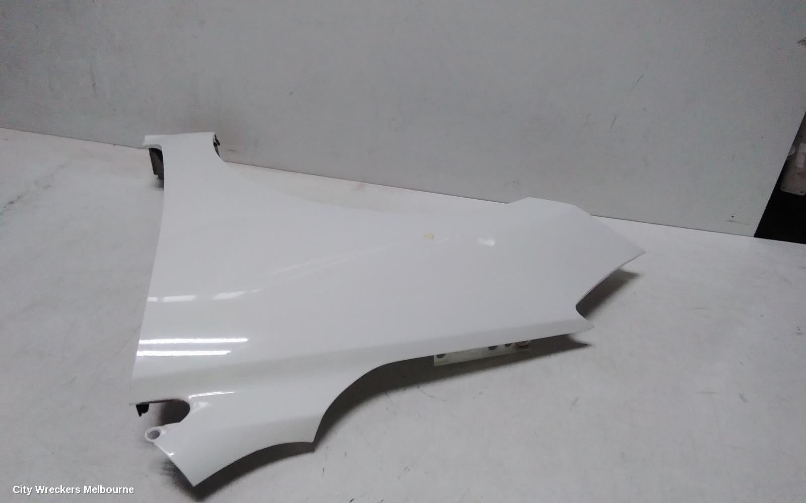 KIA RIO LEFT GUARD, YB, NON INDICATOR, NON SKIRT TYPE, 12/2016 - 06/2023 - Image 2