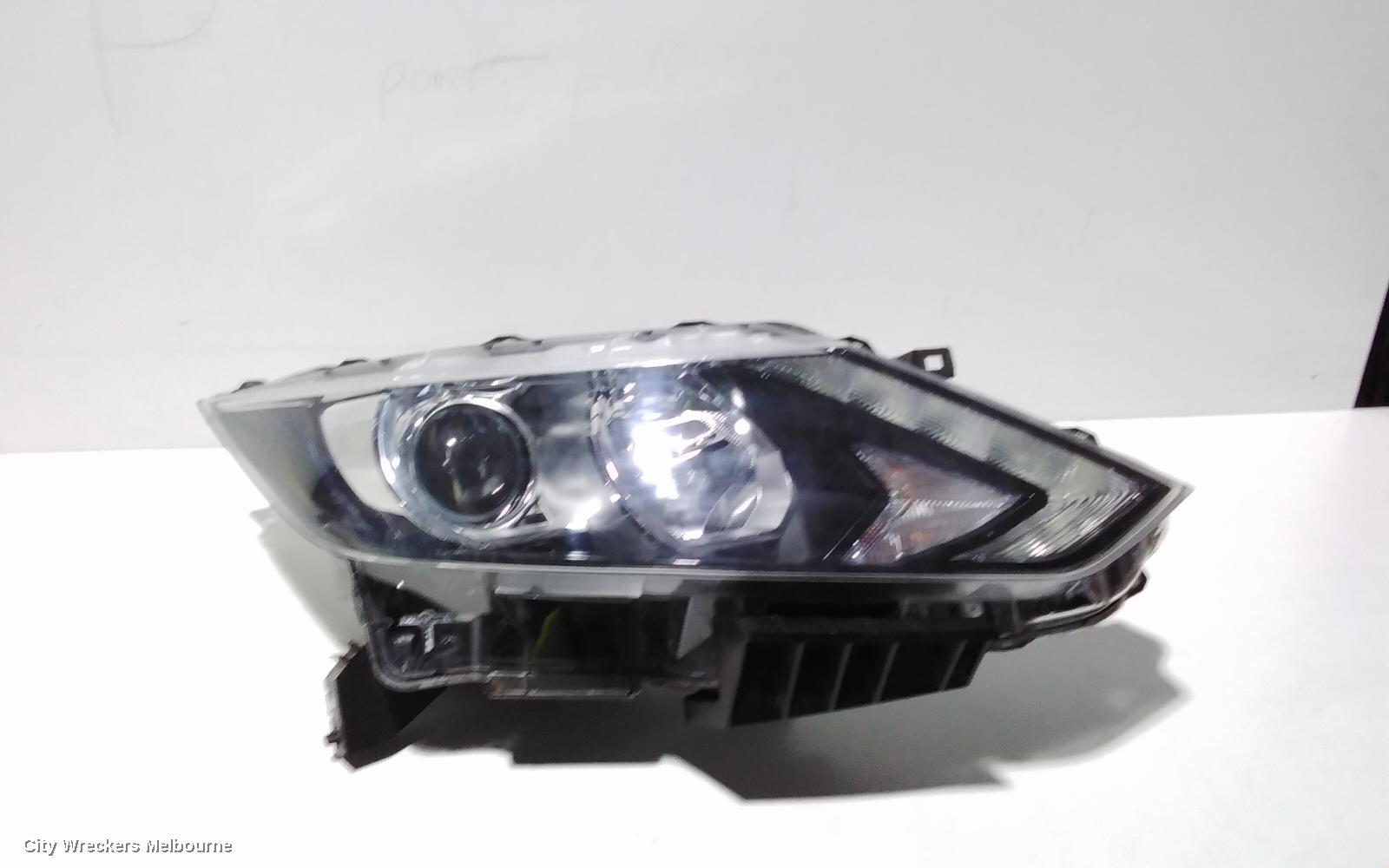 NISSAN QASHQAI RIGHT HEADLAMP, J11, ST/TS, HALOGEN TYPE, 06/2014 - 06/2017 - Image 2