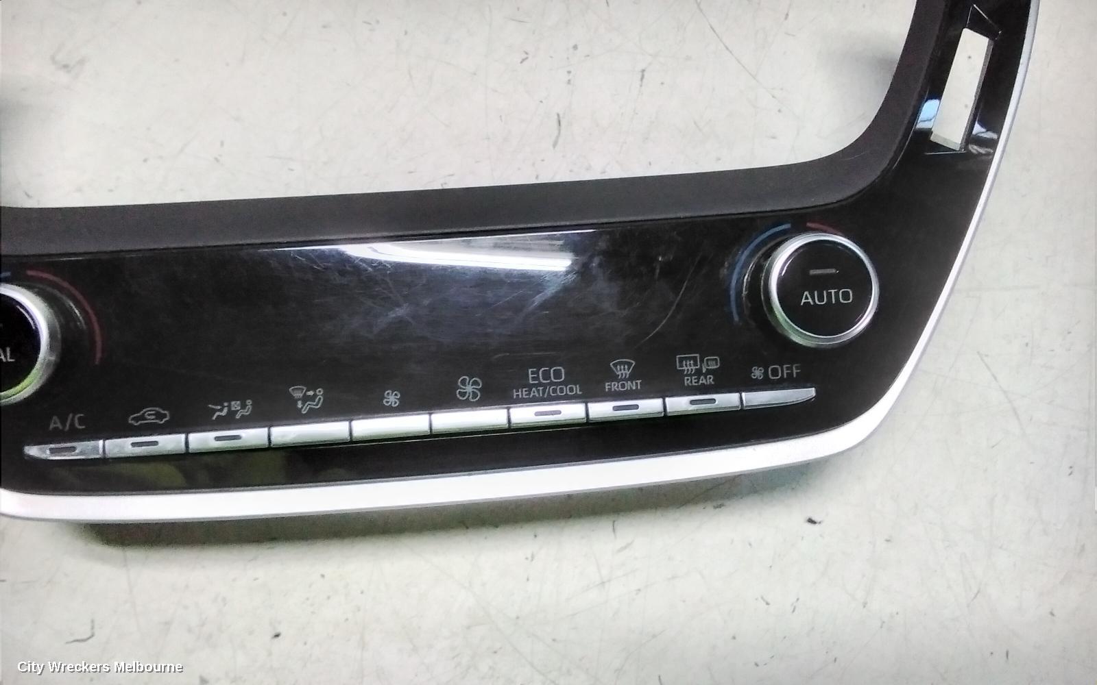 TOYOTA COROLLA HEATER/AC CONTROLS, E210, DUAL ZONE CLIMATE CONTROL TYPE, W/ DUAL BUTTON TYPE, 07/2018 ONWARDS - Image 3