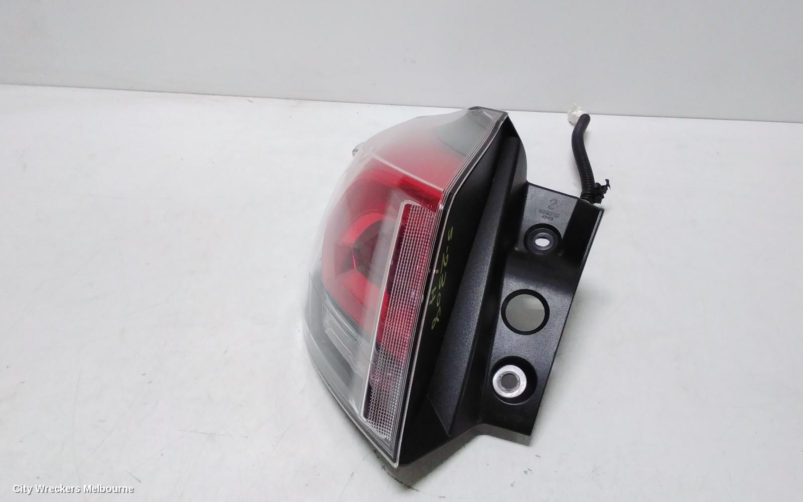 TOYOTA RAV4 LEFT TAILLIGHT, IN BODY, XA40, 10/2015 - 11/2018 - Image 3