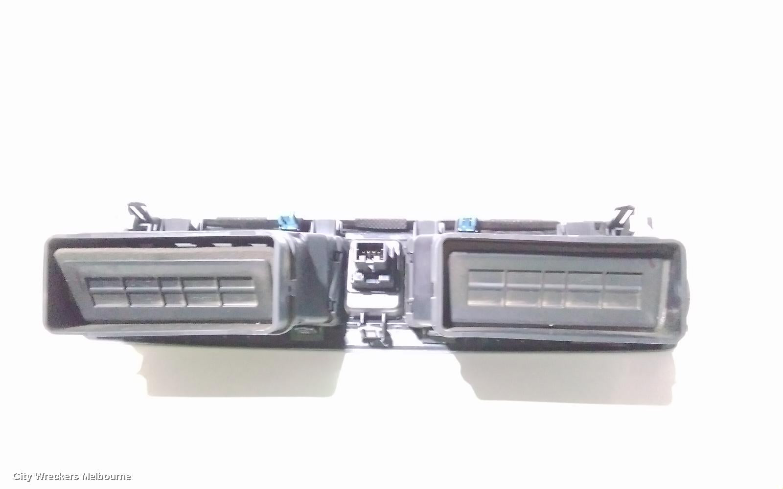 SUBARU OUTBACK, 6TH GEN, 08/2014 - 12/2020, CENTER AIRVENT: 86880 - Image 3