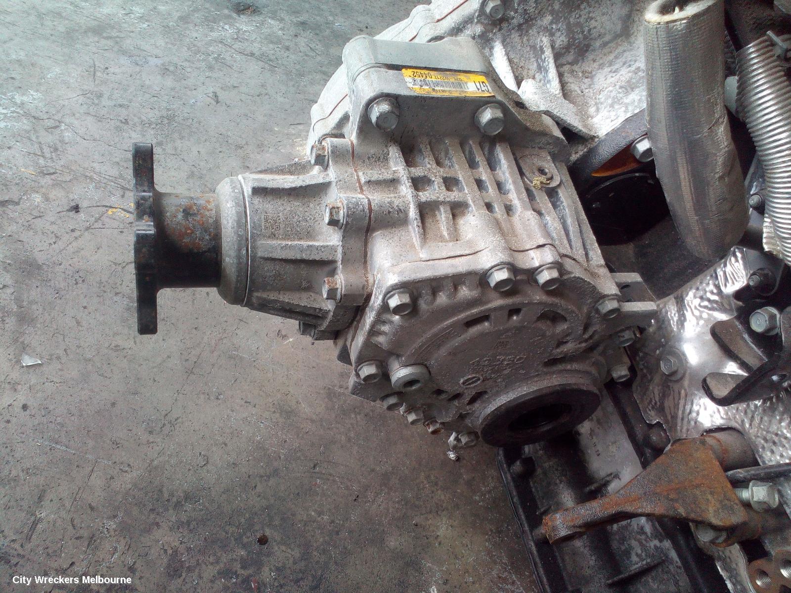 HYUNDAI STARIA TRANSFER CASE, US4, 04/2021 ONWARDS - Image 2