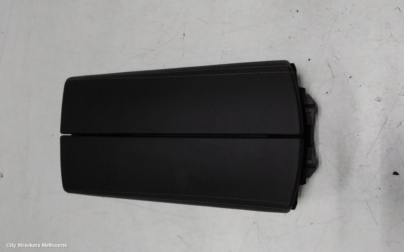 NISSAN XTRAIL CONSOLE, T33, CONSOLE LID ONLY, LEATHER, BLACK, 08/2022 ONWARDS - Image 3