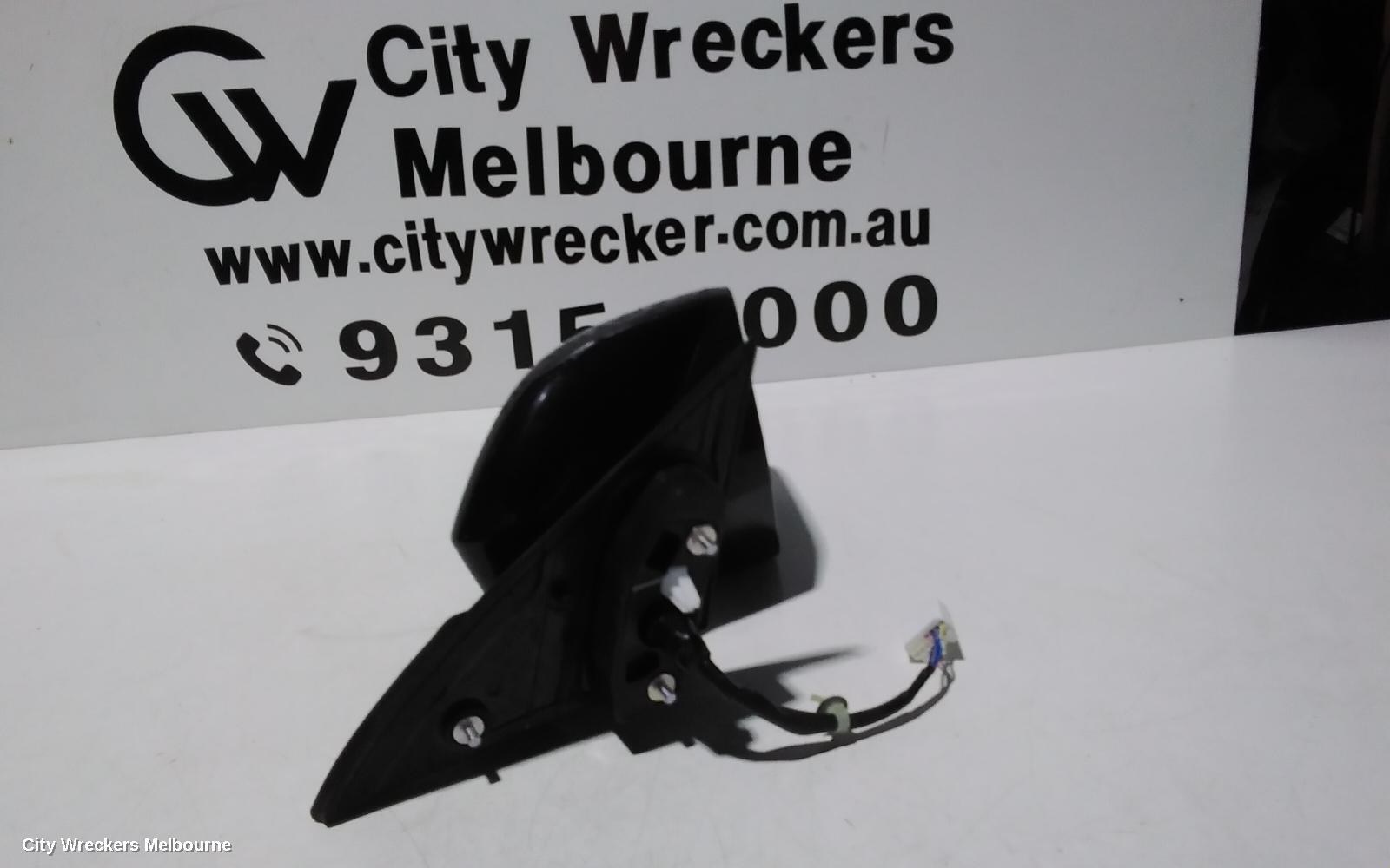 HONDA HRV RIGHT DOOR MIRROR, RU5, RS, BLACK, MANUAL FOLD, 07/2018 - 10/2021 - Image 2