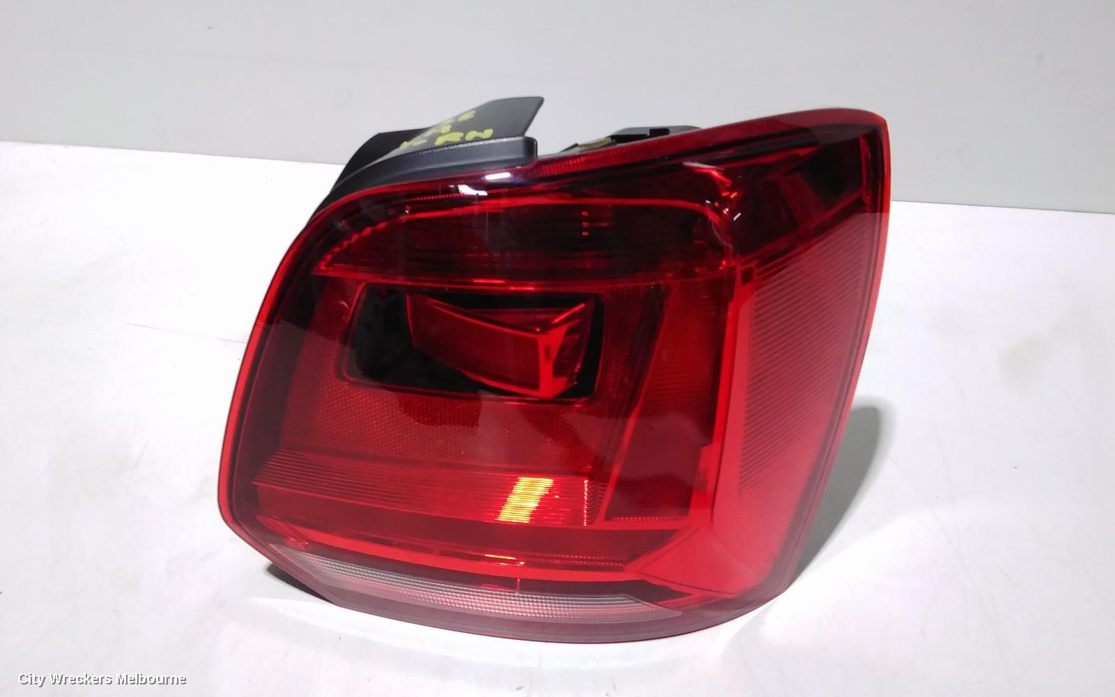 VOLKSWAGEN POLO LEFT TAILLIGHT, 6R, COMFORTLINE/TRENDLINE, RED INSERT TYPE, 05/2014 - 09/2017 - Image 3