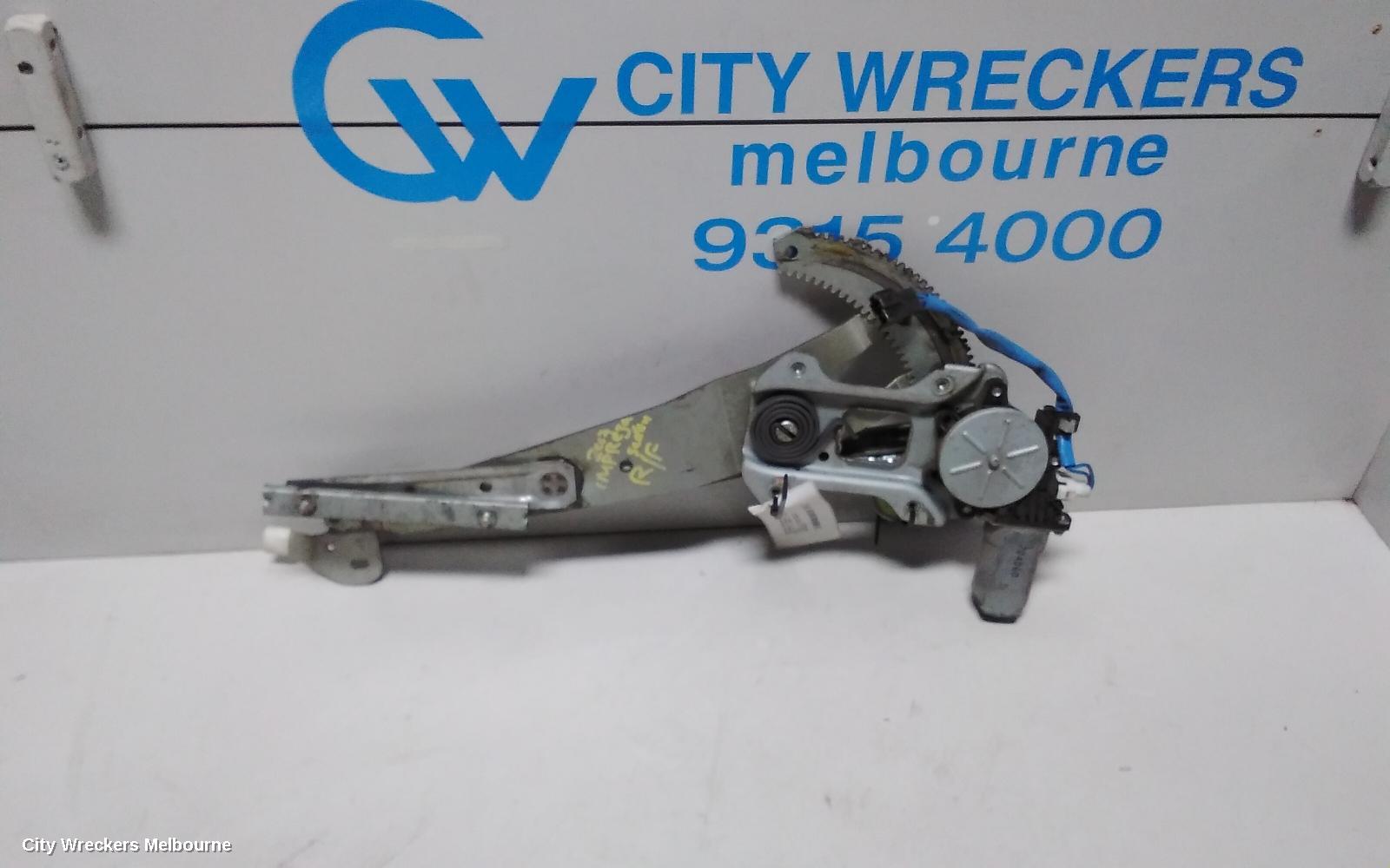 SUBARU IMPREZA RF WINDOW REGULATOR - Image 1
