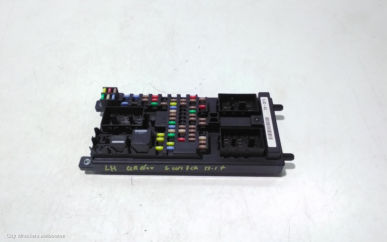 LAND ROVER RANGEROVER EVOQUE FUSE BOX, UNDER DASH, L538, 11/2011 - 01/2019 - Image 3
