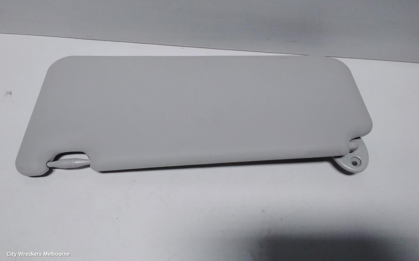 TOYOTA RAV4 SUNVISOR, XA40, RH SIDE, 12/2012 - 11/2018 - Image 3