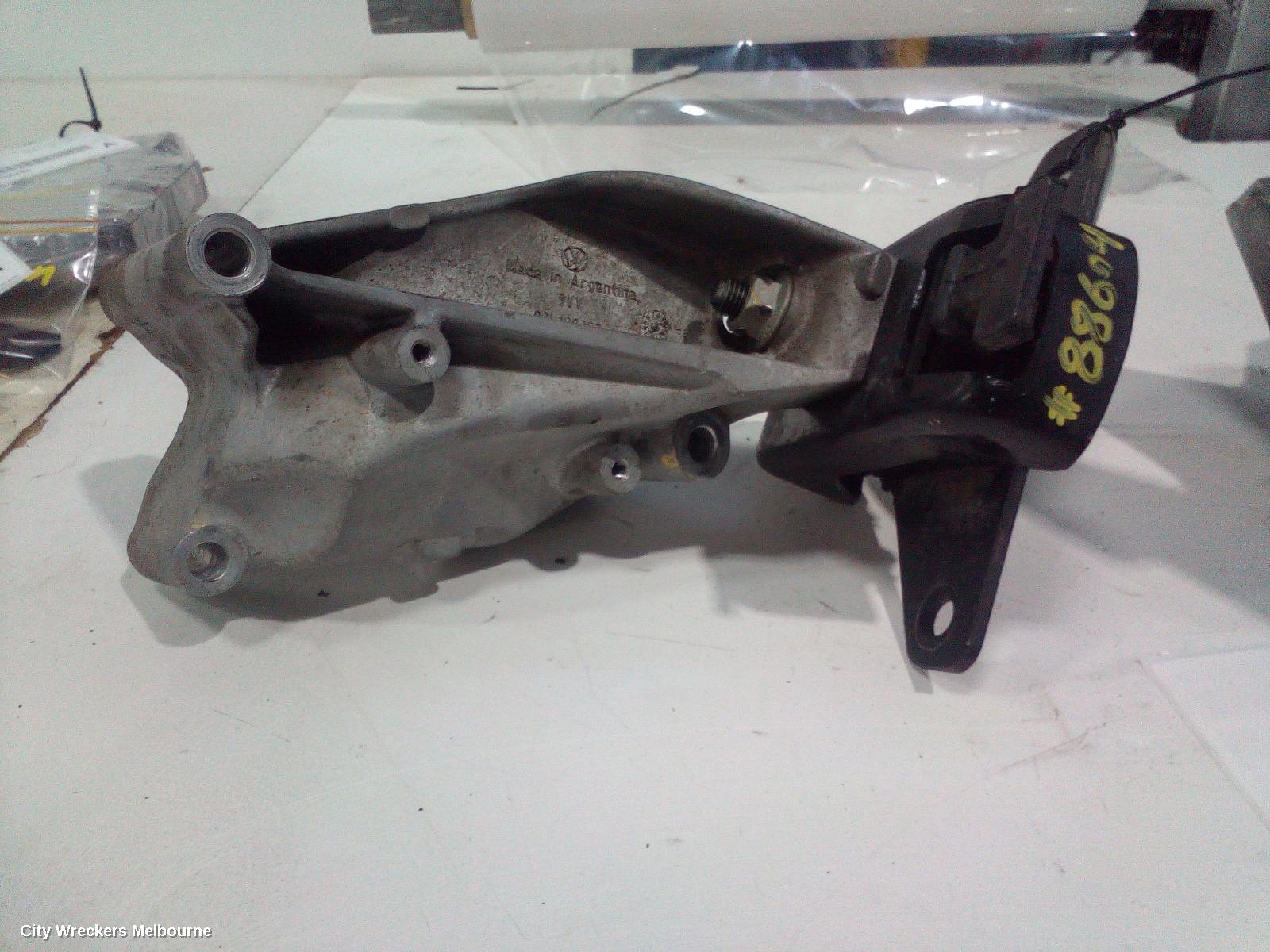 VOLKSWAGEN AMAROK MOUNT, ENGINE MOUNT (LH SIDE), DIESEL, 2.0, TWIN TURBO, 2H, CDCA/CNEA/CSHA CODE, 10/2010 - 09/2022 - Image 2