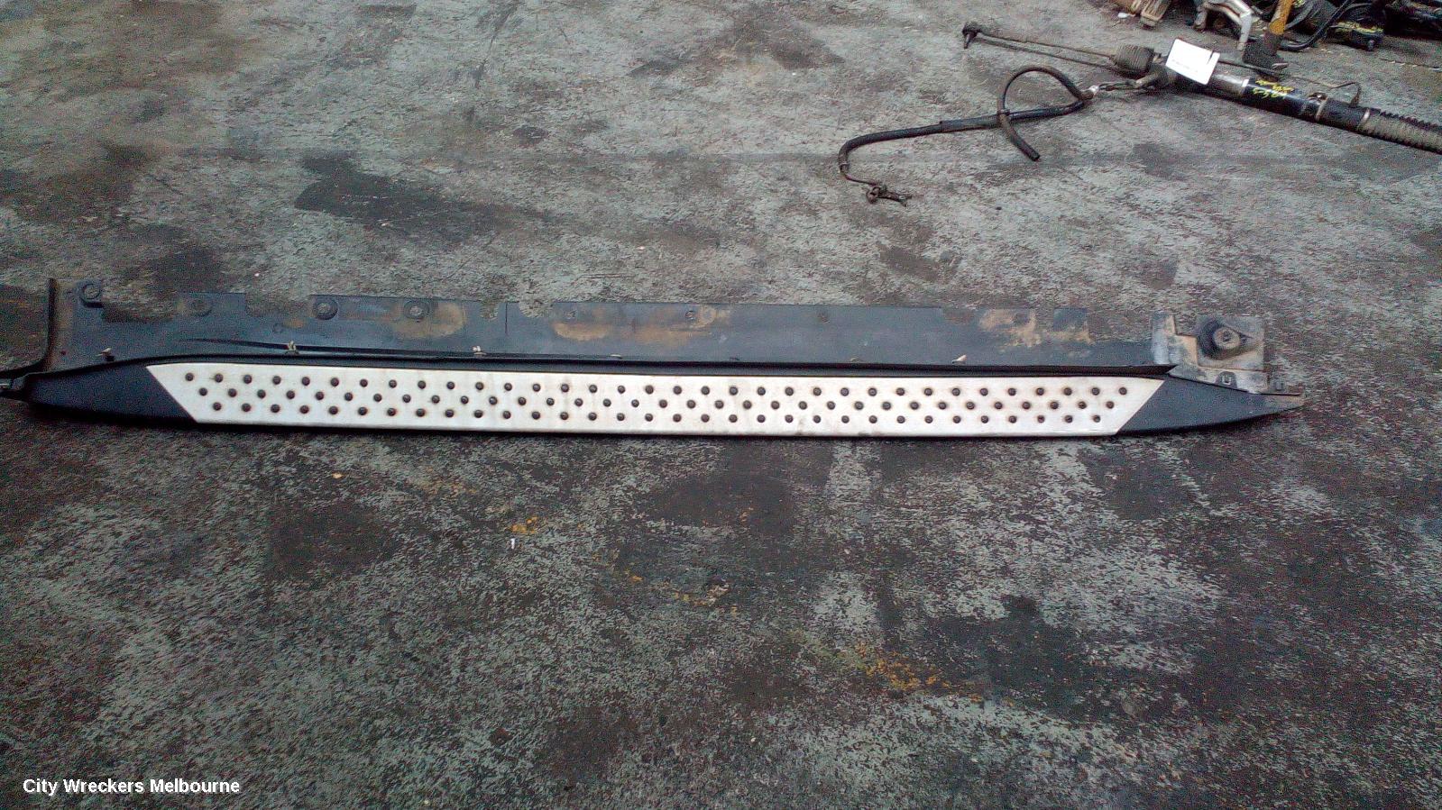BMW X5 SIDE STEP/SKIRT, E70, RH SIDE, SKIRT, 03/2007 - 08/2013 - Image 2