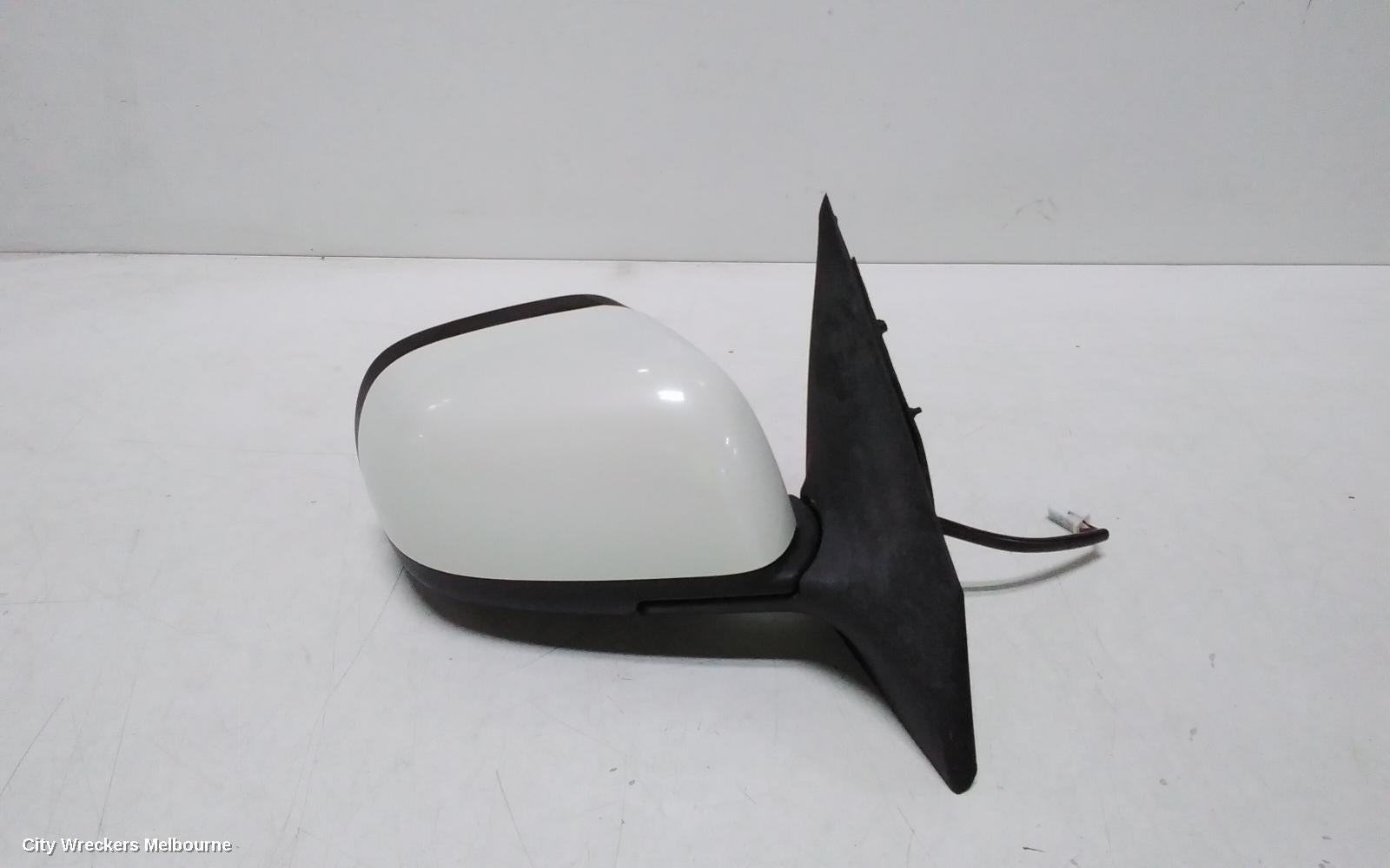 NISSAN ALMERA RIGHT DOOR MIRROR, N17, 06/2012 - 07/2014 - Image 2