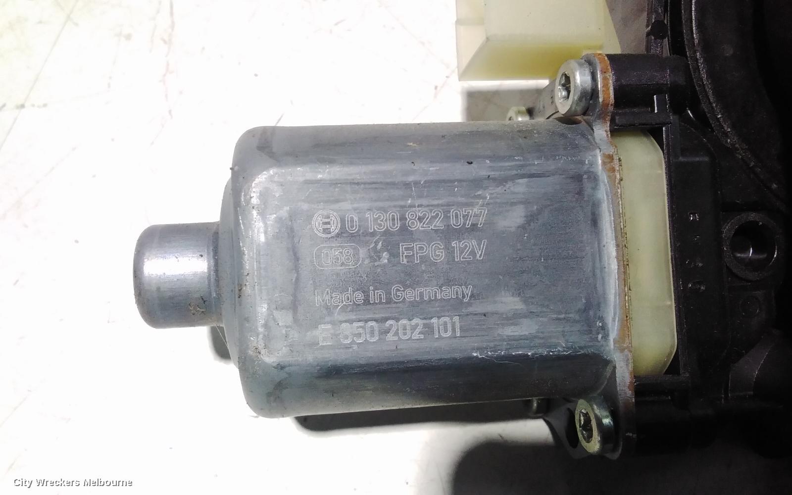VOLKSWAGEN TIGUAN RIGHT FRONT WINDOW REG/MOTOR, DOOR REG ASSY (REG AND MOTOR), 5NA, 06/2016 ONWARDS - Image 2