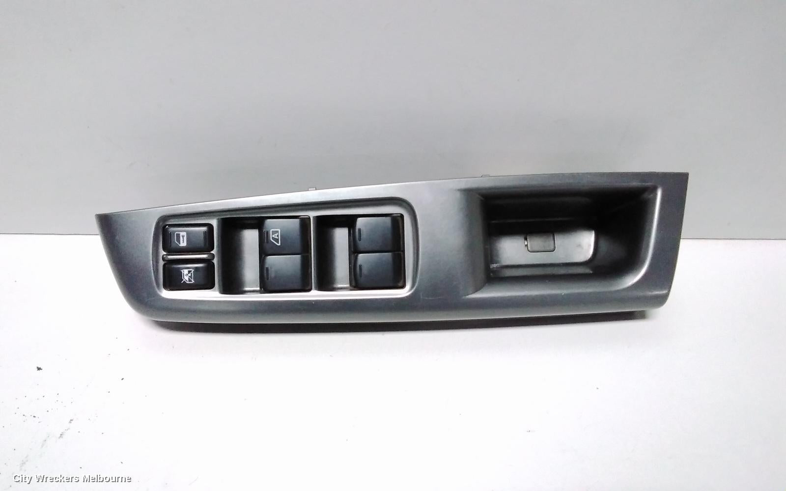 SUBARU FORESTER PWR DR WIND SWITCH, RH FRONT (MASTER SWITCH), S07, 06/2010 - 12/2012 - Image 2