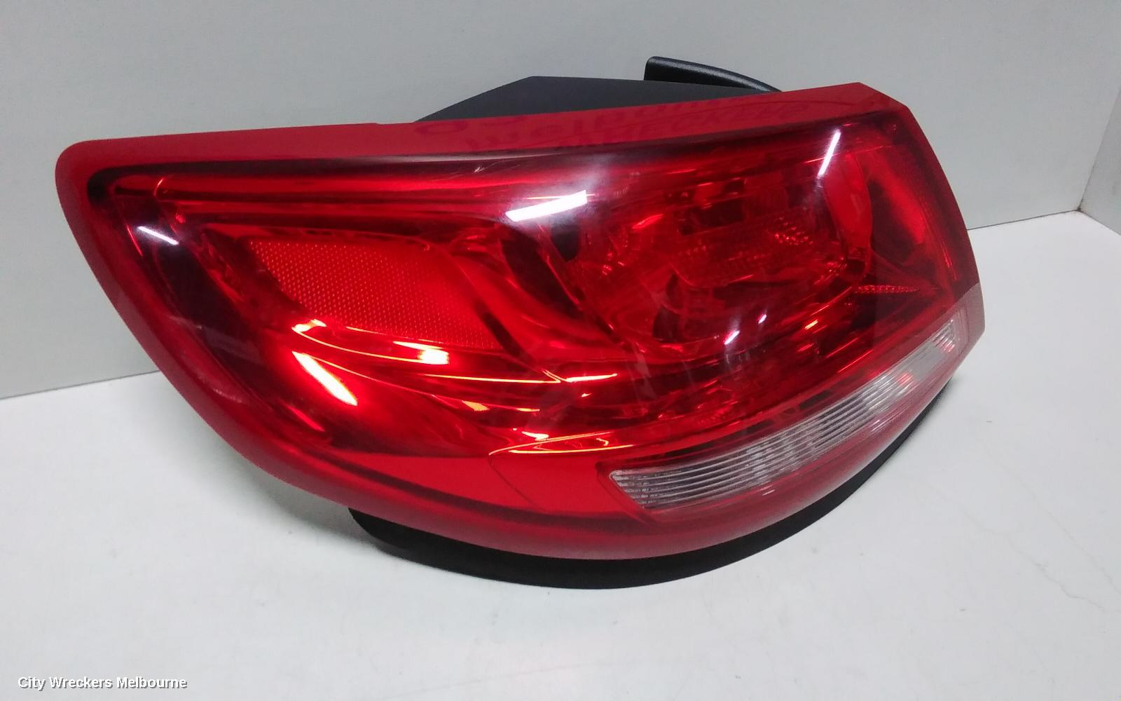 HOLDEN COMMODORE LEFT TAILLIGHT, VF, SEDAN, CLEAR TYPE, EVOKE/SV6/SS/INTERNATIONAL, 05/2013 - 12/2017 - Image 3