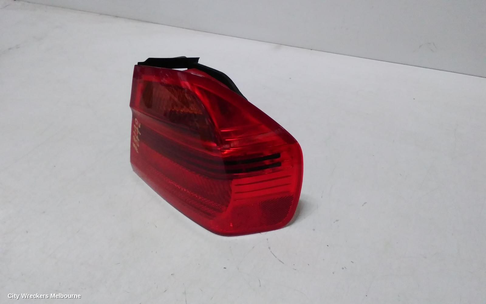 BMW 3 SERIES RIGHT TAILLIGHT, E90, SEDAN, NON LED TYPE, 03/2005 - 10/2008 - Image 2