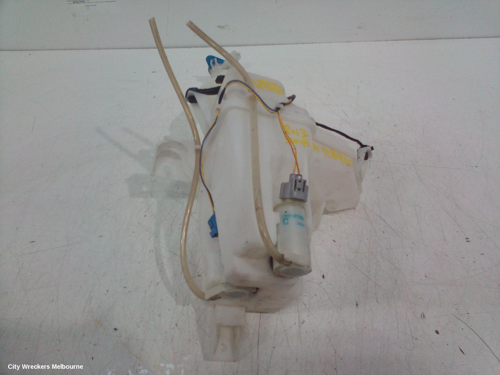 SUZUKI SWIFT WASHER BOTTLE, FZ, NON H/LAMP WASHER (RH SIDE), 08/2010 - 03/2017 - Image 1