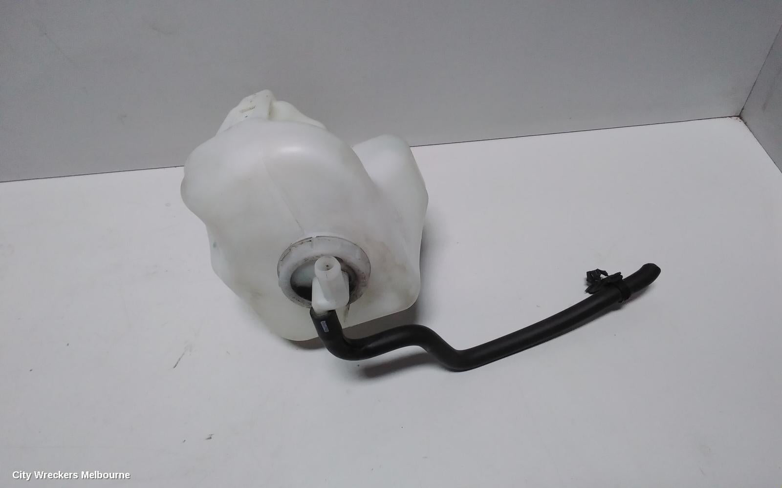 MITSUBISHI ECLIPSE CROSS OVERFLOW BOTTLE, GEN 1, 11/2017 ONWARDS - Image 2